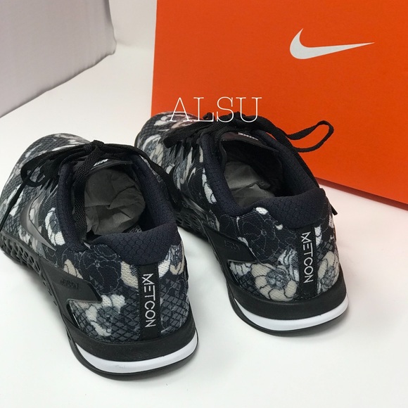 Nike Metcon 4 XD PRM Flowers Black White W AUTHENT - Picture 6 of 8